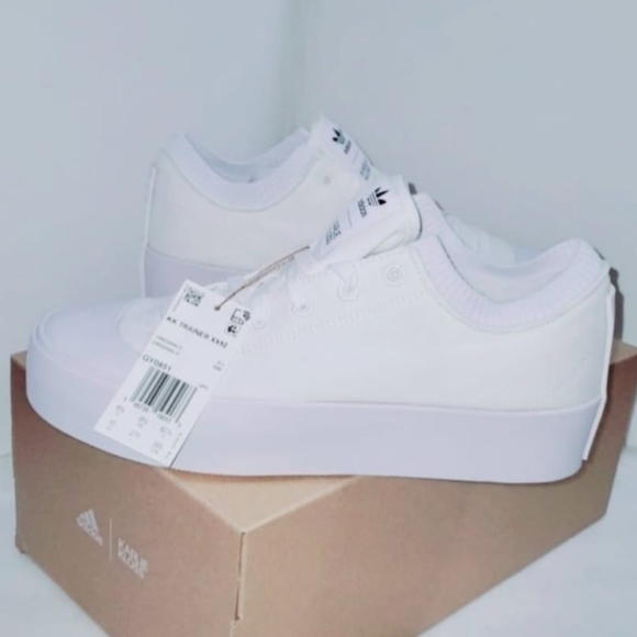 Adidas Karlie Kloss Trainer ××92 women ,size 10. Style GY0851, New with box. - Picture 6 of 9